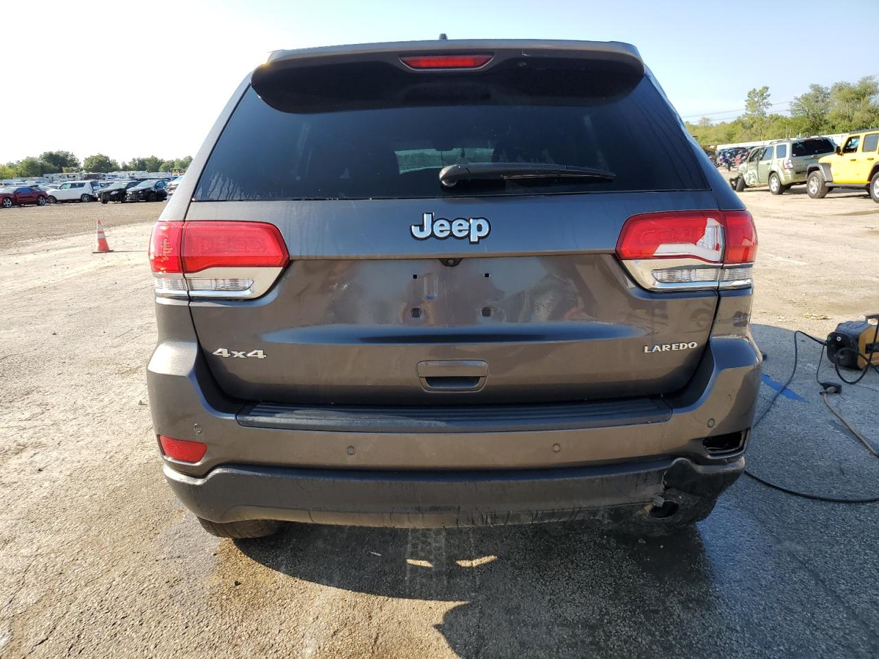 1C4RJFAG5KC685956 2019 Jeep Grand Cherokee Laredo