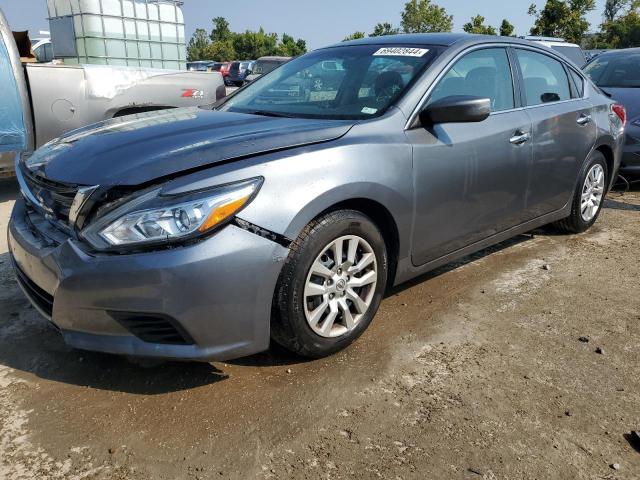 2016 Nissan Altima 2.5 продається в Bridgeton, MO - Rear End