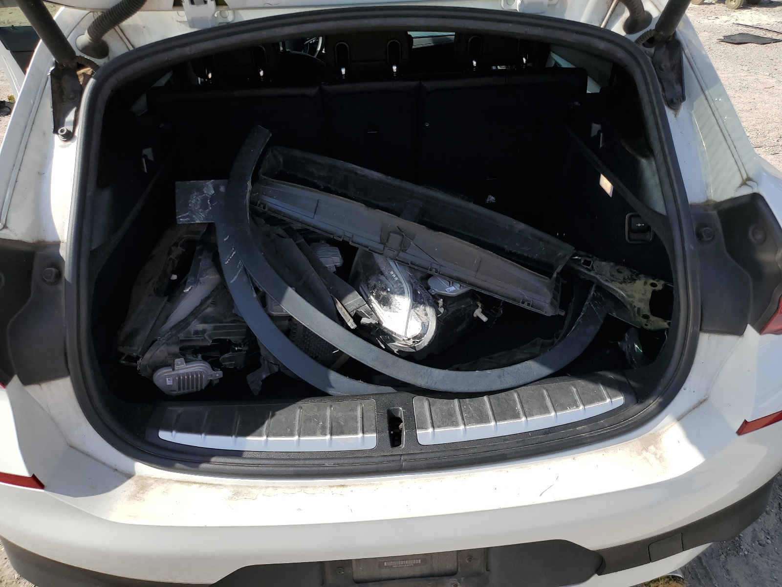 WBXYJ3C31JEJ81575 2018 BMW X2 Sdrive28I