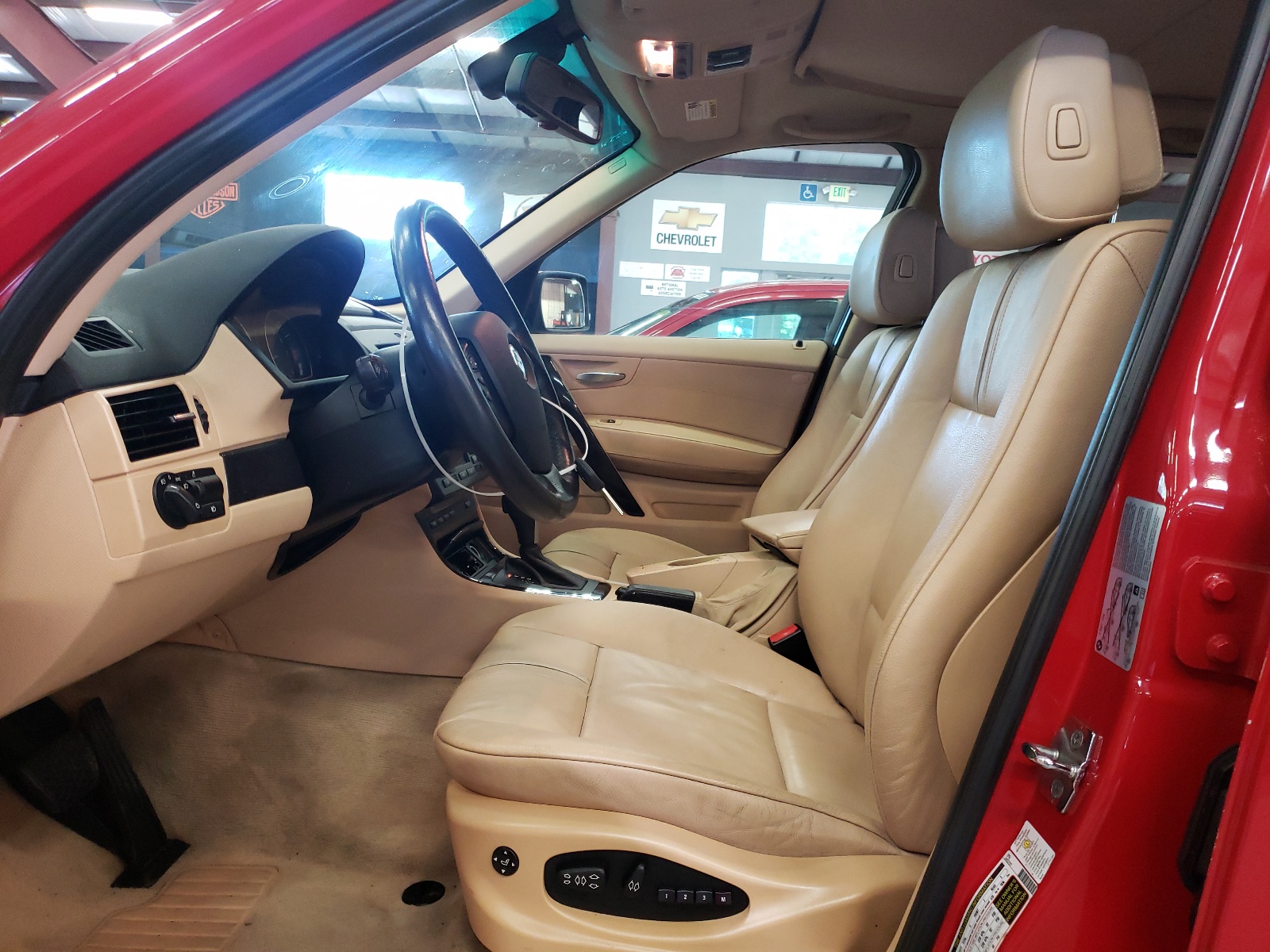 WBXPC93438WJ12957 2008 BMW X3 3.0Si