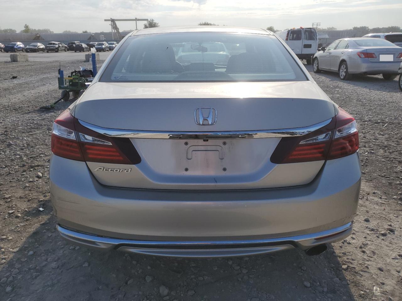 1HGCR2F33GA119537 2016 Honda Accord Lx