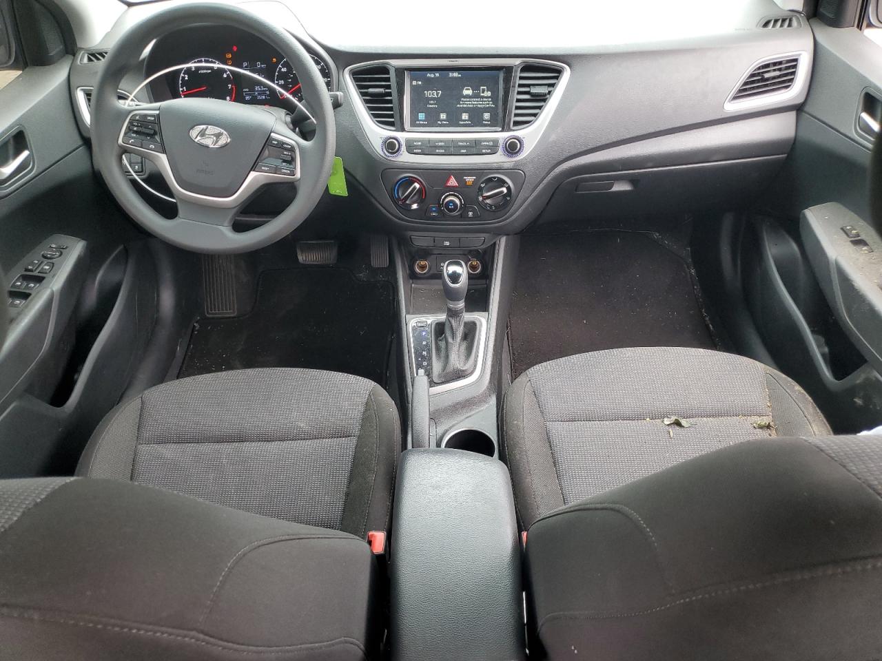 2022 Hyundai Accent - Image 8