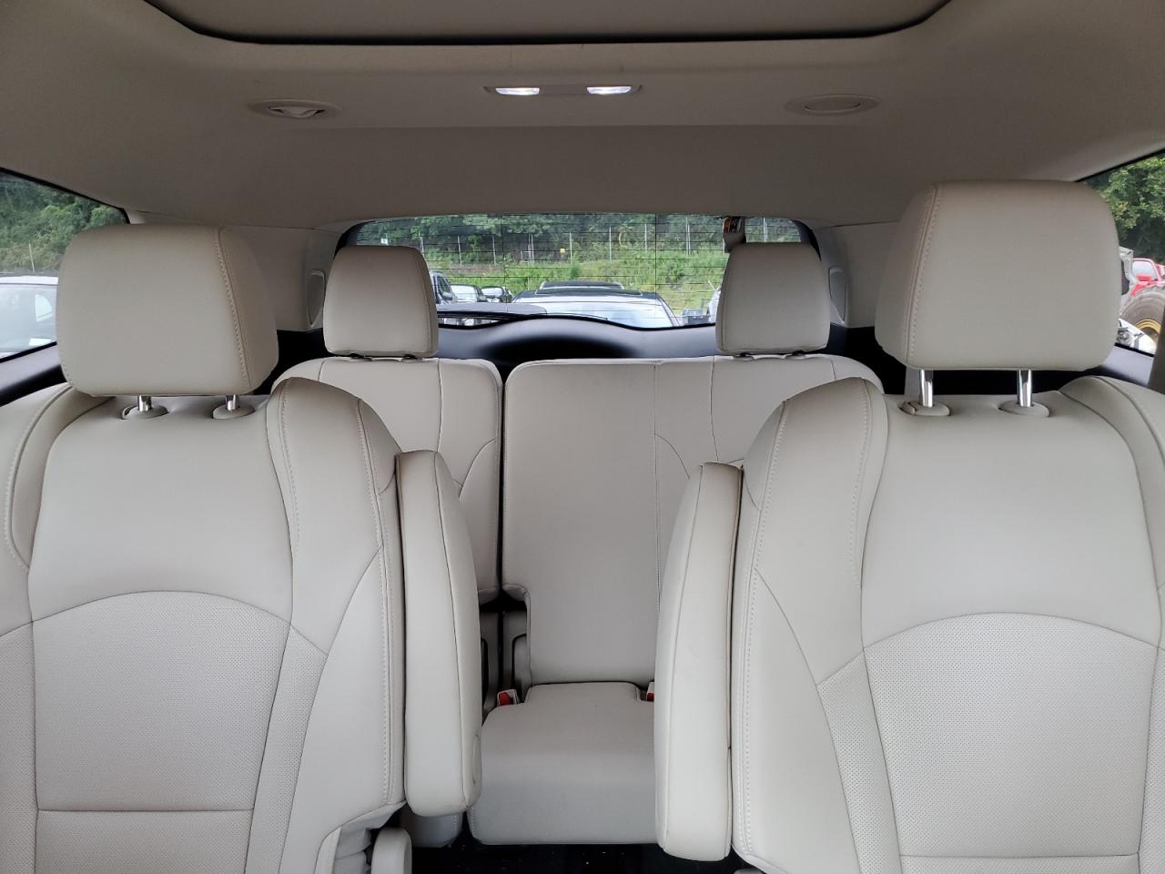 2022 Buick Enclave Essence VIN: 5GAEVAKW4NJ157015 Lot: 66790654