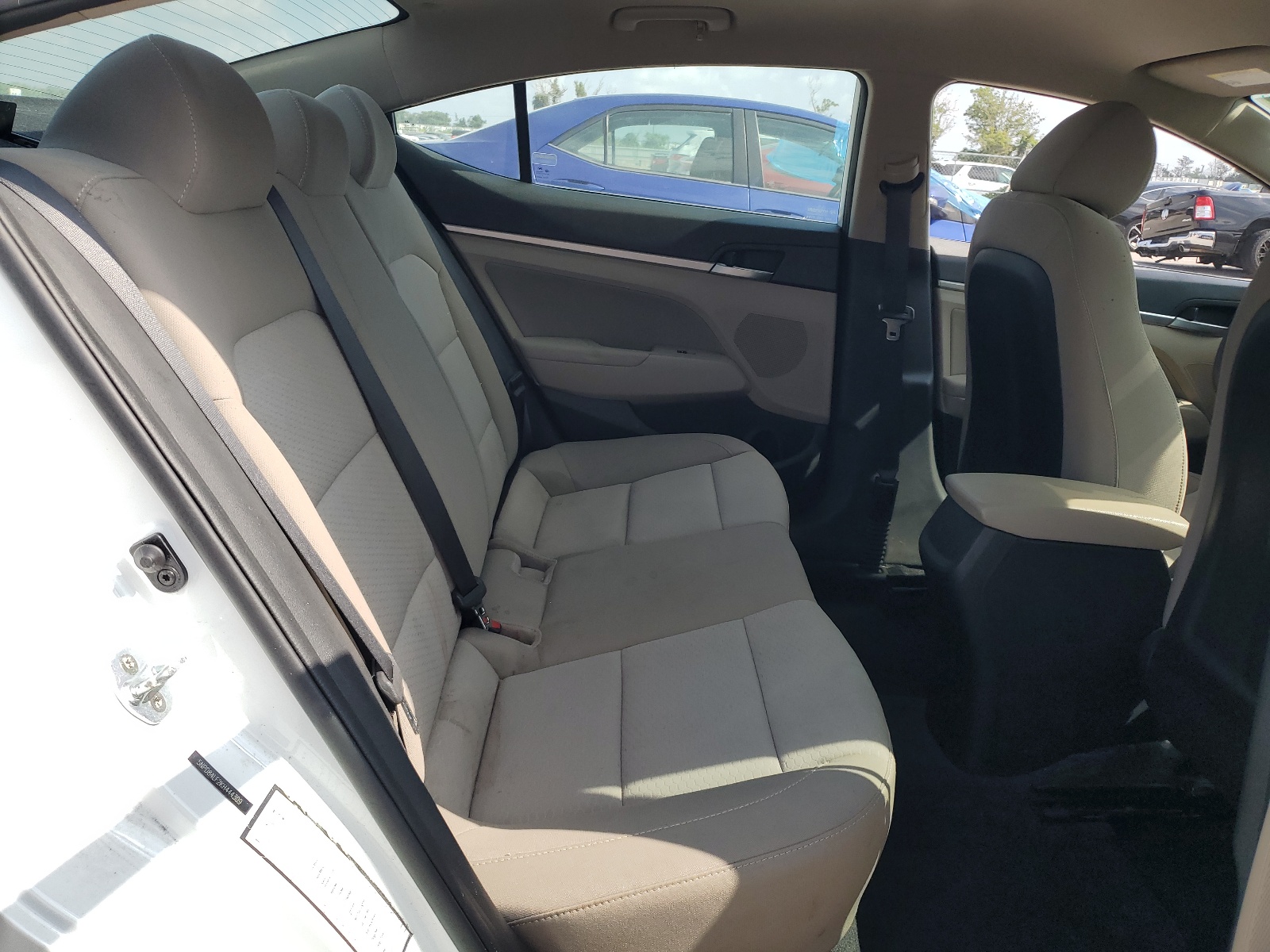 5NPD84LF2KH444309 2019 Hyundai Elantra Sel