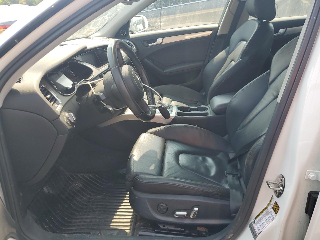 2014 Audi A4 Premium Plus VIN: WAUFFAFL3EN025918 Lot: 63601544