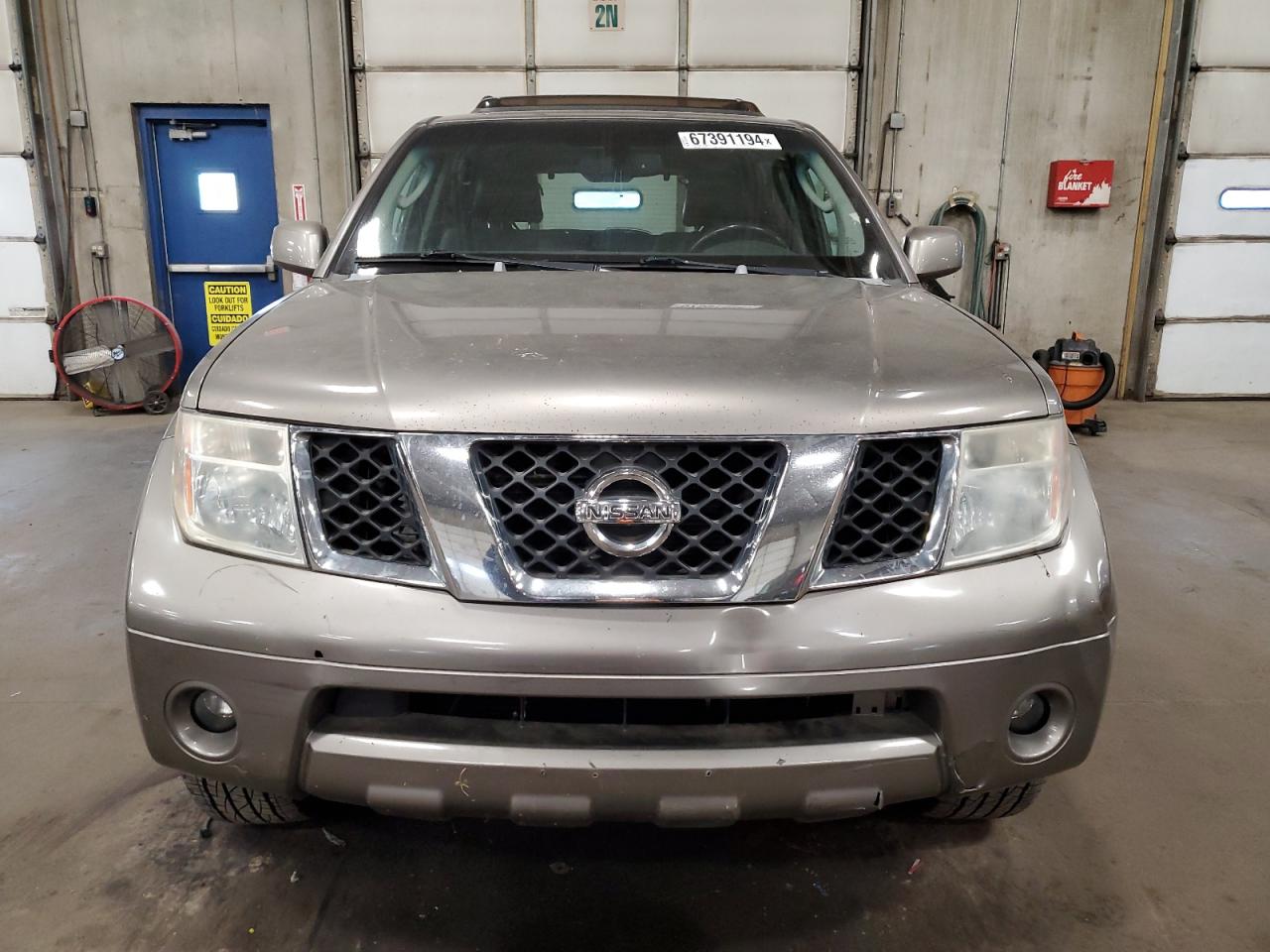 5N1AR18WX6C674474 2006 Nissan Pathfinder Le