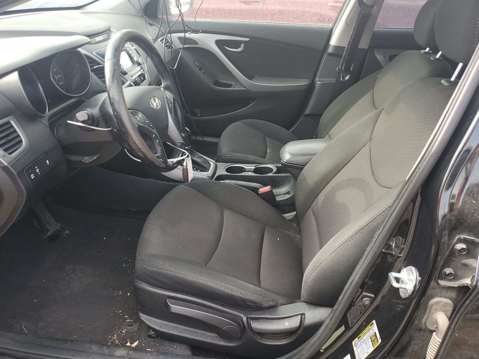 5NPDH4AE2GH676006 2016 Hyundai Elantra Se