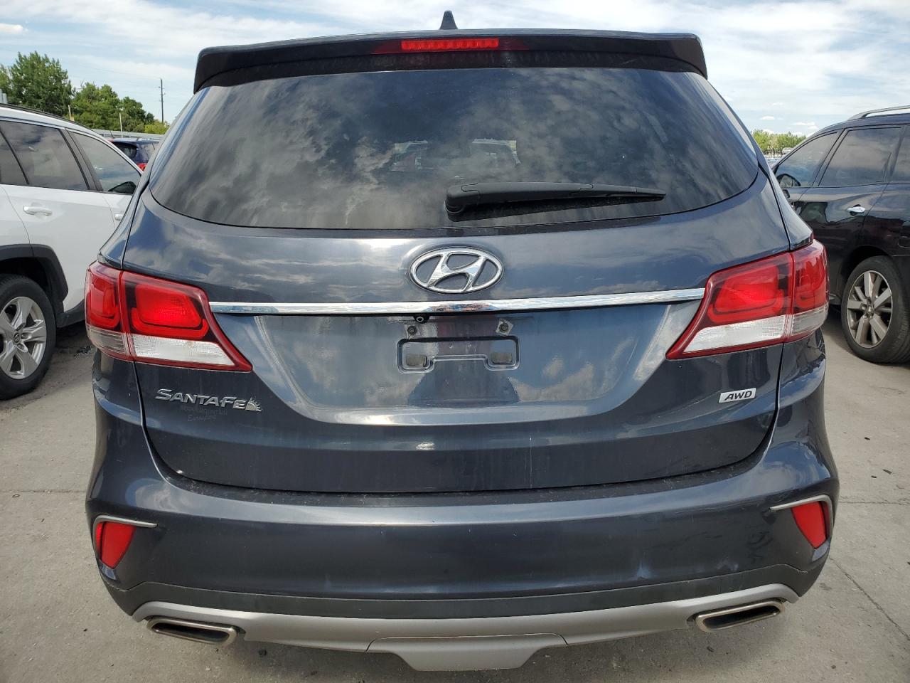 KM8SNDHF6JU258457 2018 Hyundai Santa Fe Se