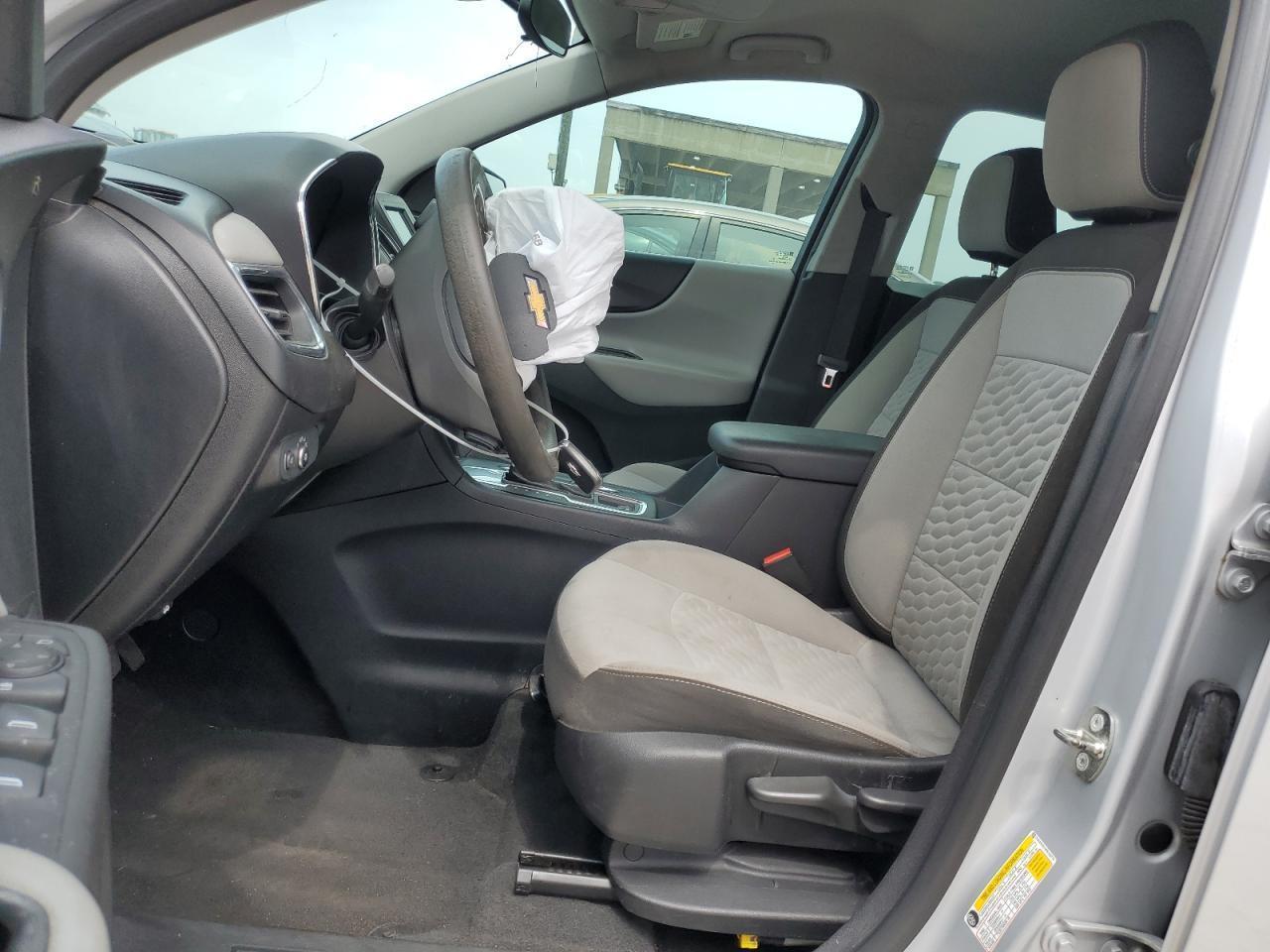 2019 Chevrolet Equinox Ls vin: 2GNAXHEV9K6103776