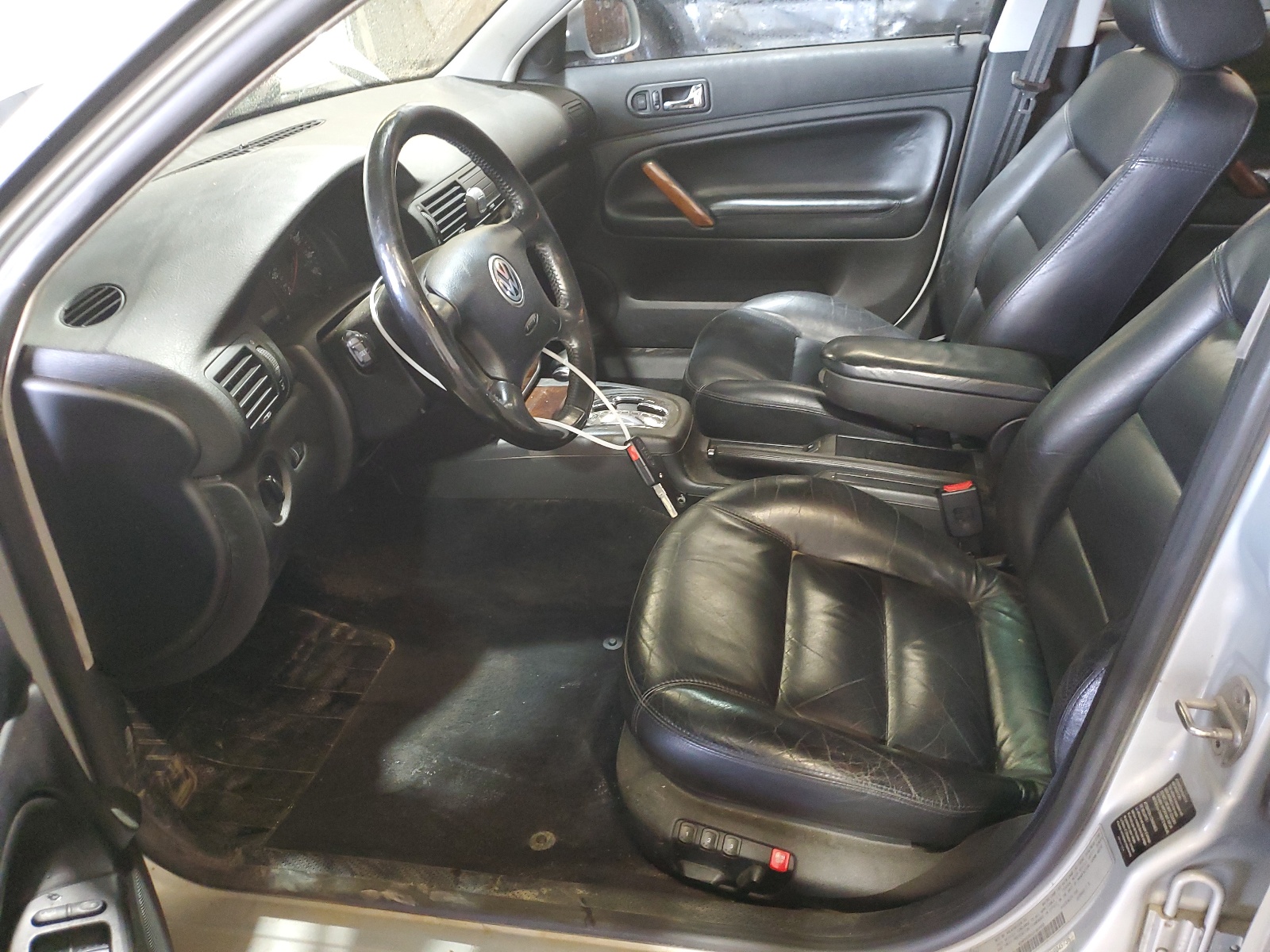 WVWPD63B6XE464488 1999 Volkswagen Passat Glx