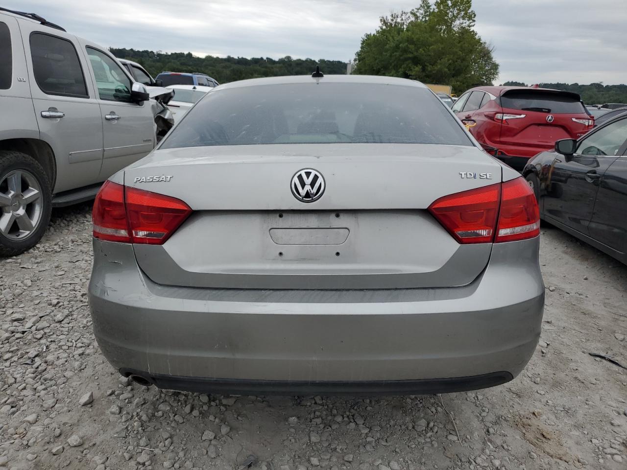 1VWBN7A35DC141238 2013 Volkswagen Passat Se