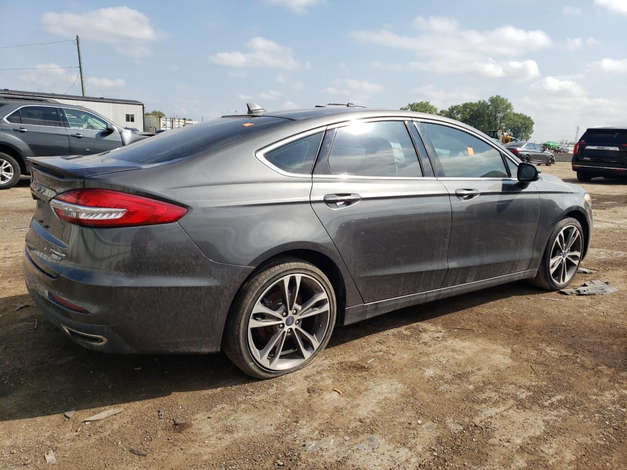 3FA6P0D96KR222954 2019 Ford Fusion Titanium