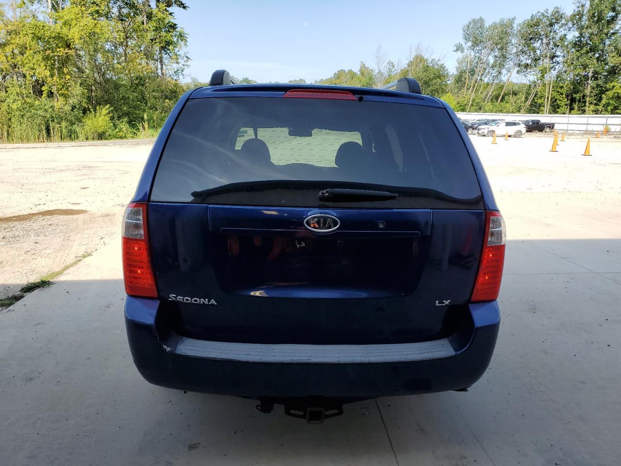 2008 Kia Sedona Ex VIN: KNDMB233286207737 Lot: 68739254