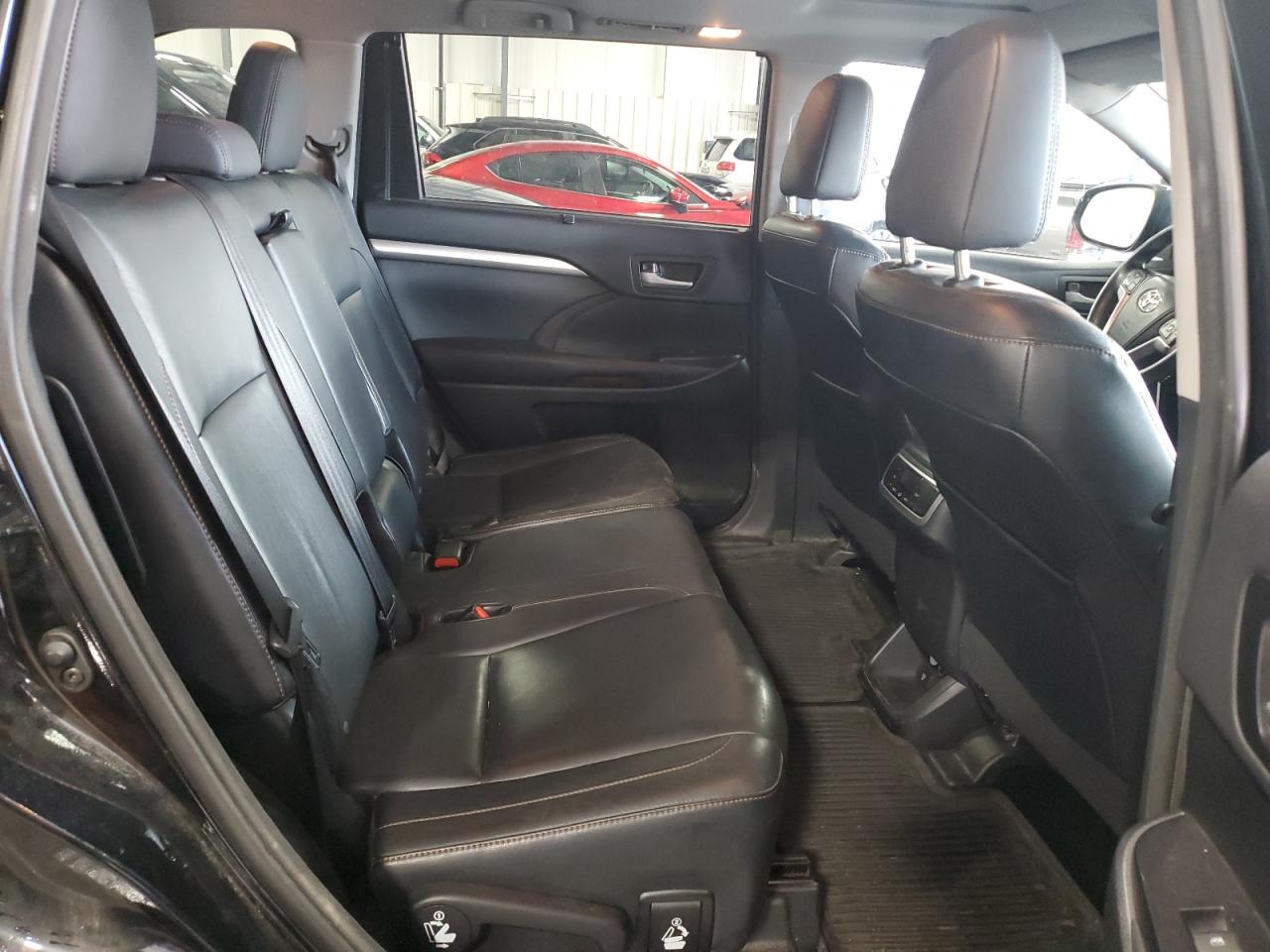 2014 Toyota Highlander Xle VIN: 5TDJKRFH6ES059963 Lot: 65988534