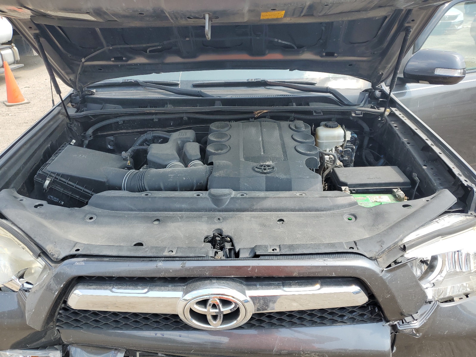 JTEBU5JR7B5036907 2011 Toyota 4Runner Sr5