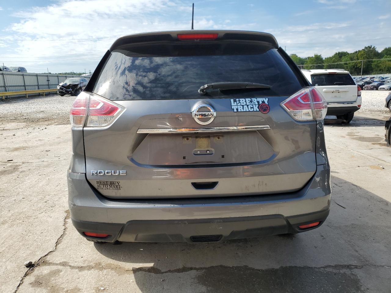 2016 Nissan Rogue S VIN: JN8AT2MTXGW018304 Lot: 66375254