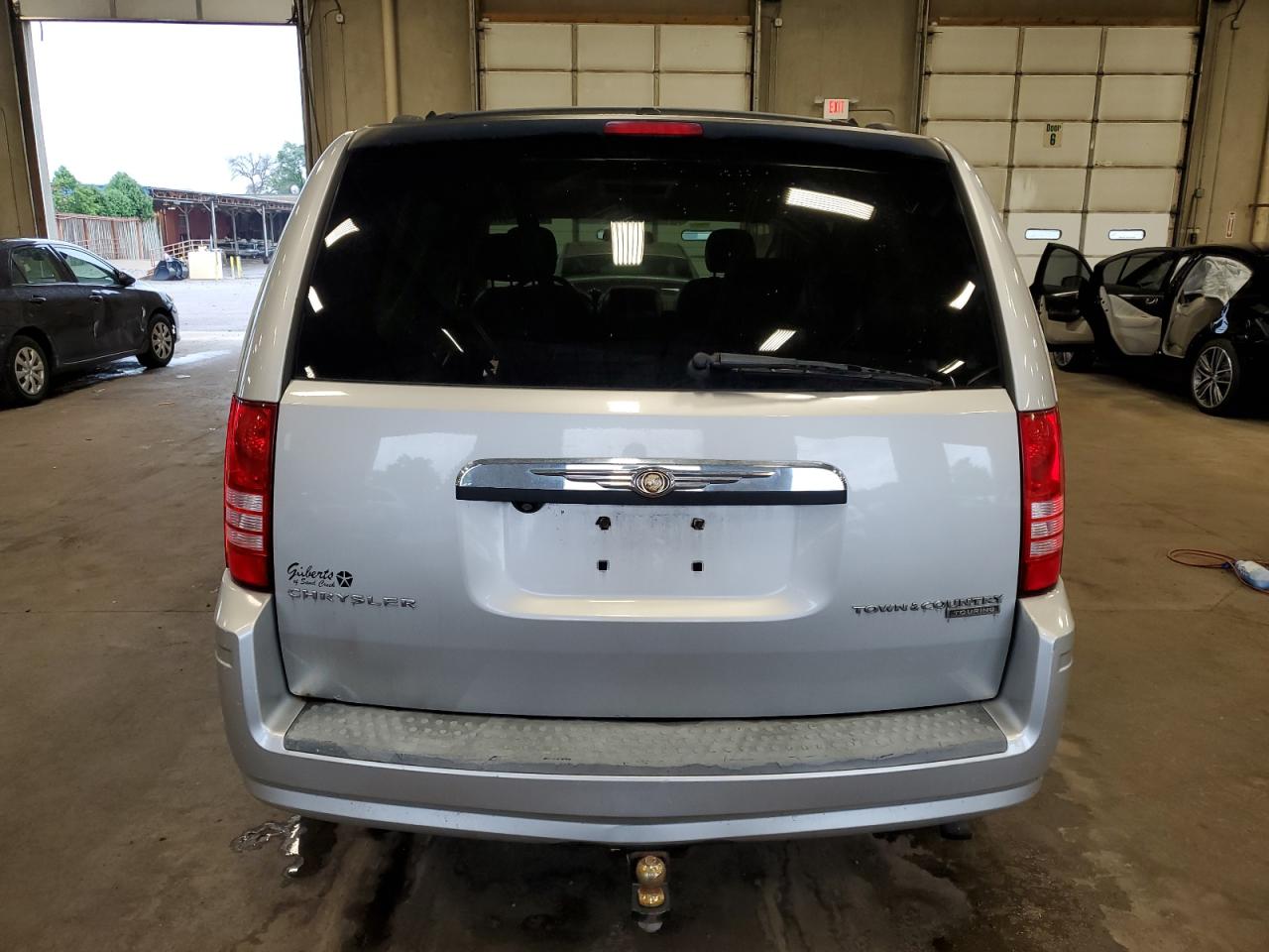 2009 Chrysler Town & Country Touring VIN: 2A8HR54189R562930 Lot: 65970294