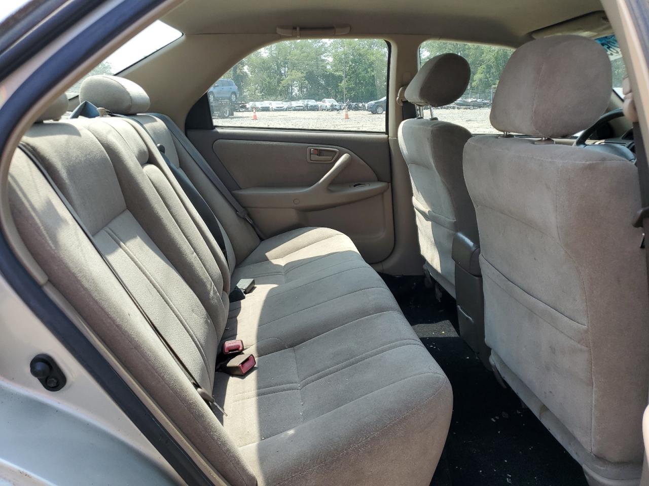 1999 Toyota Camry Le VIN: JT2BG22K2X0357276 Lot: 67612694