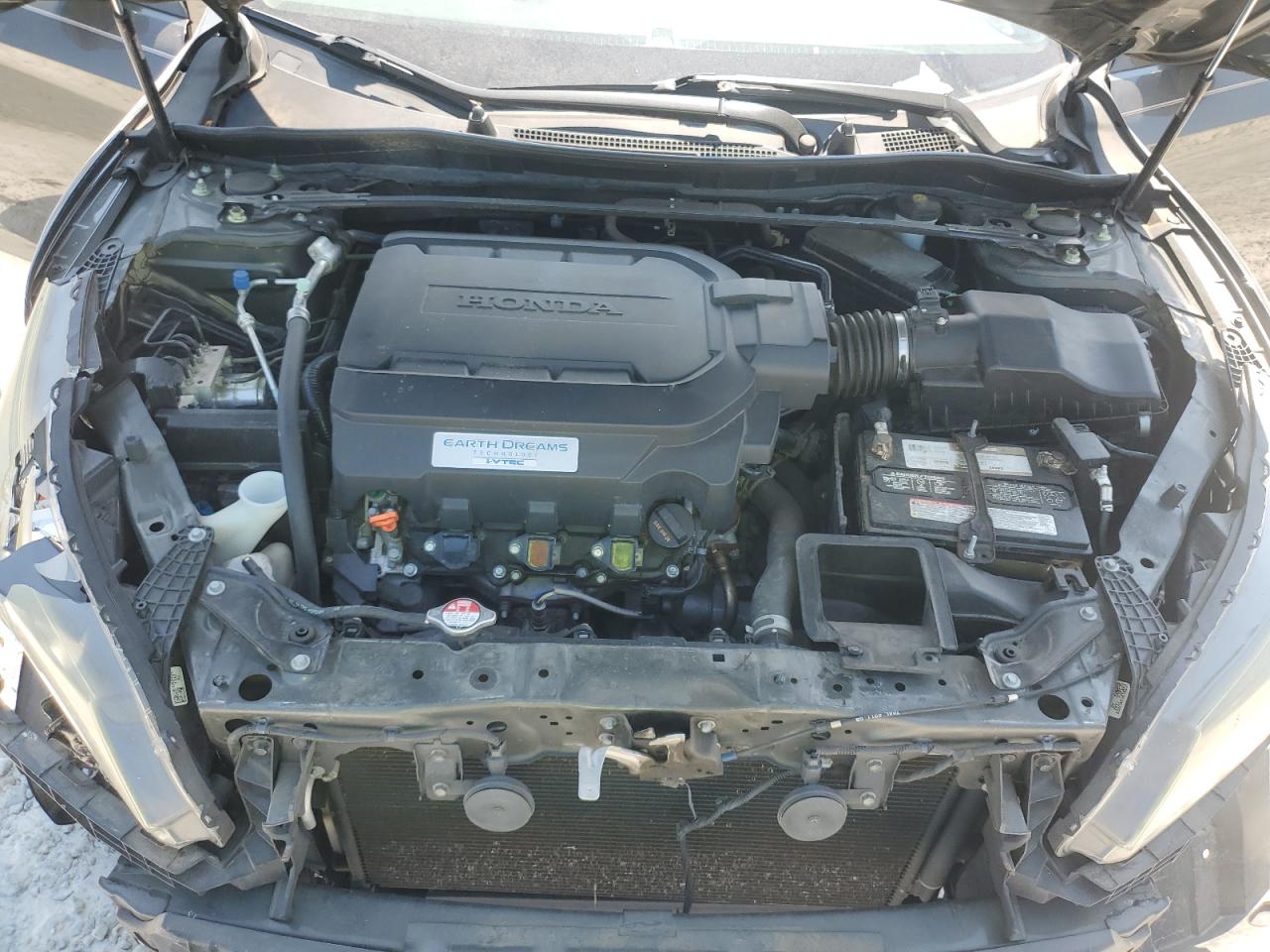 1HGCR3F87FA004021 2015 Honda Accord Exl