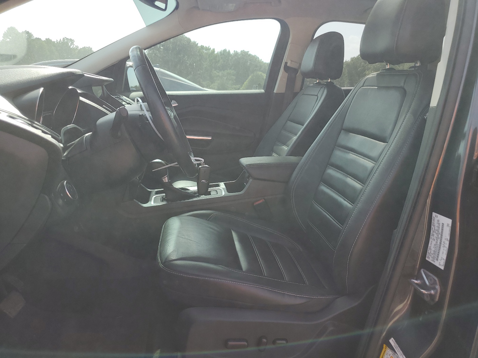 1FMCU0JD3HUD35014 2017 Ford Escape Titanium