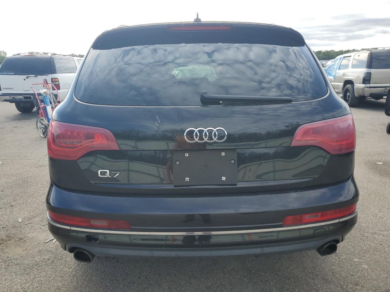 WA1LGAFE8DD002752 2013 Audi Q7 Premium Plus