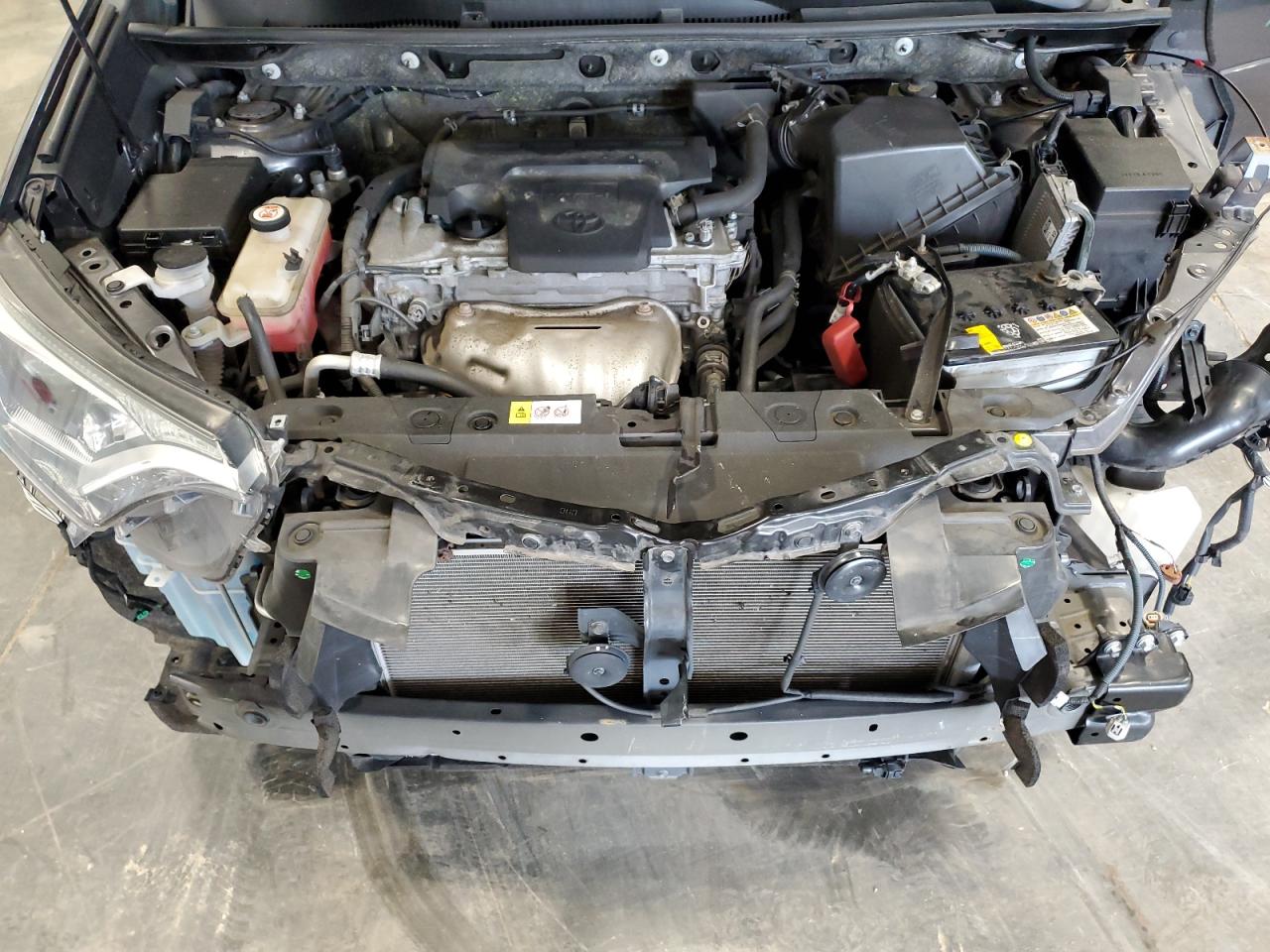 2017 Toyota Rav4 Xle VIN: JTMRFREV3HJ710188 Lot: 65933284