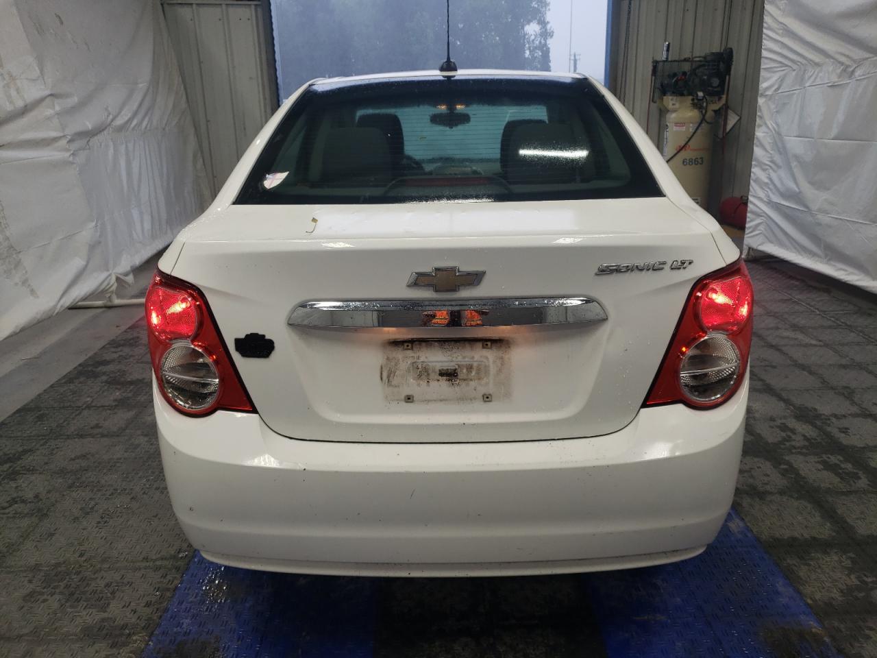 VIN 1G1JC5SH4G4169221 2016 CHEVROLET SONIC no.6