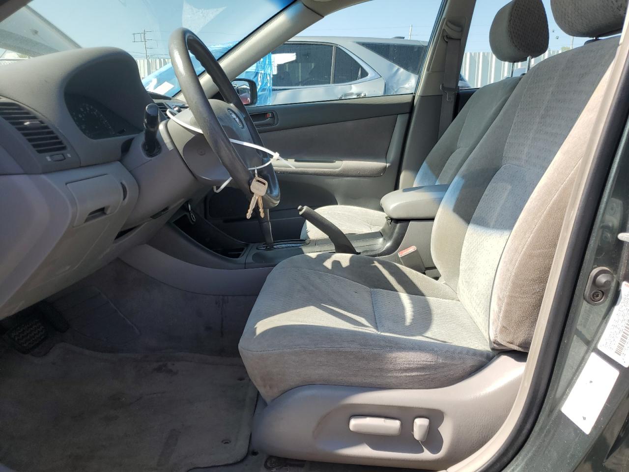 2003 Toyota Camry Le VIN: JTDBE32K830163445 Lot: 68789484