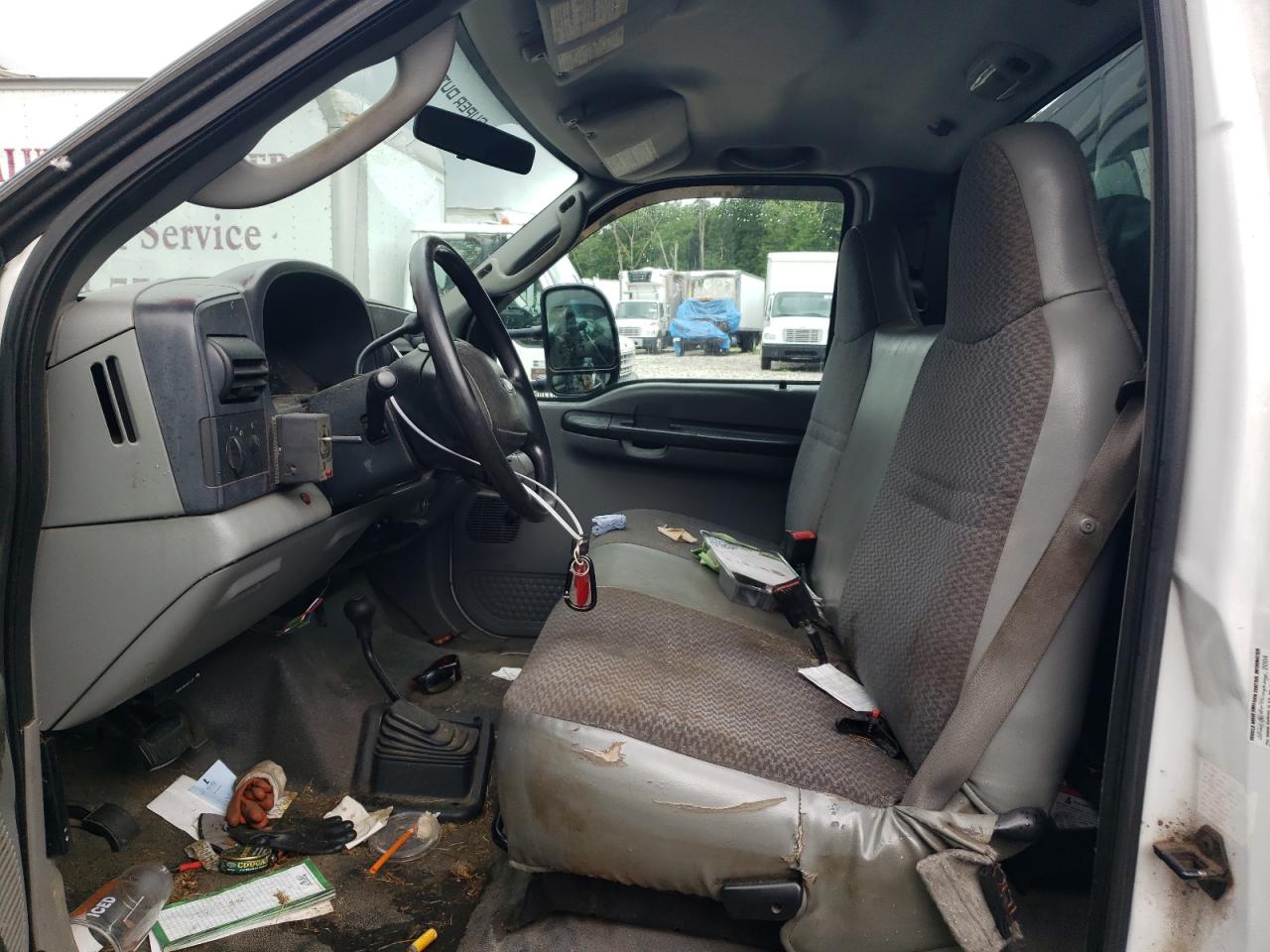 2005 Ford F450 Super Duty VIN: 1FDXF47P45EA26372 Lot: 65941354