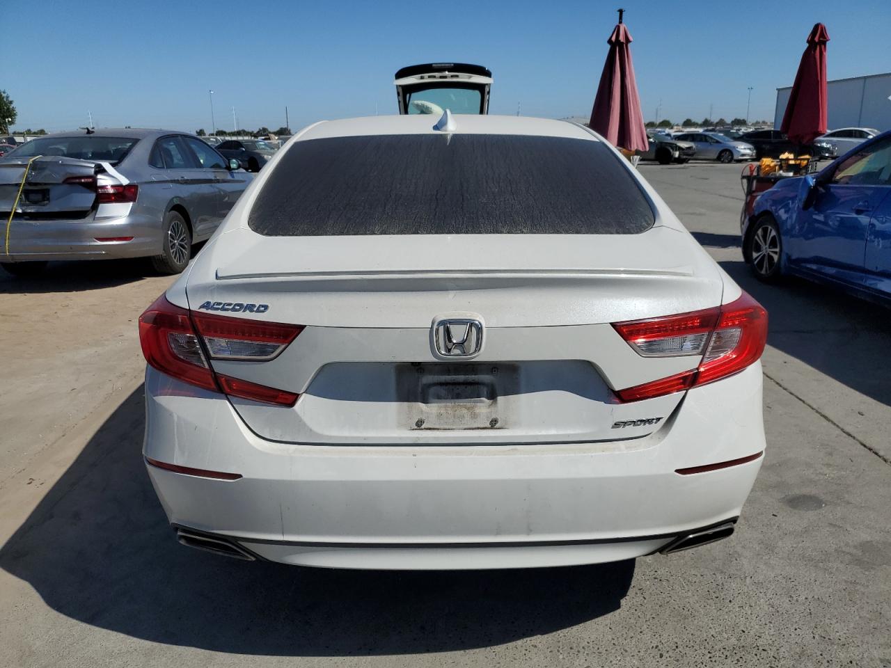 2018 Honda Accord Sport VIN: 1HGCV1F30JA155392 Lot: 67191664