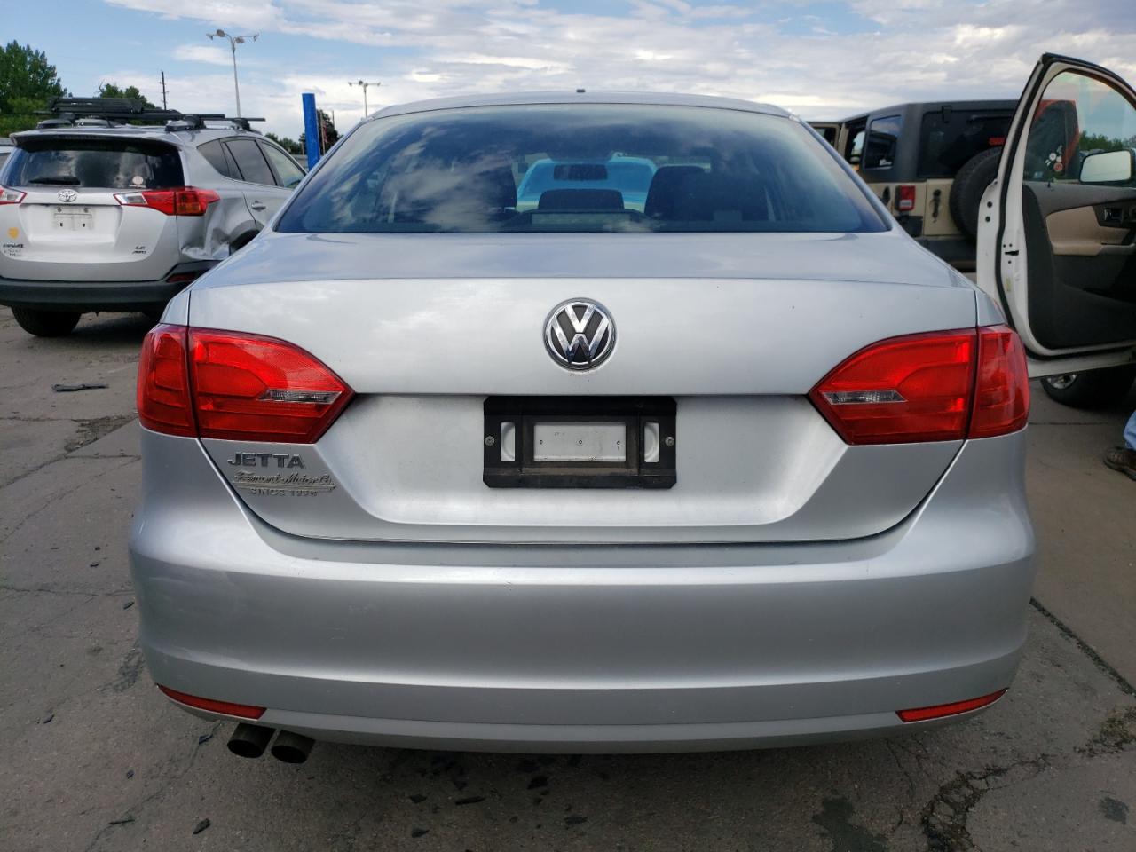 3VW1K7AJ9EM333314 2014 Volkswagen Jetta Base