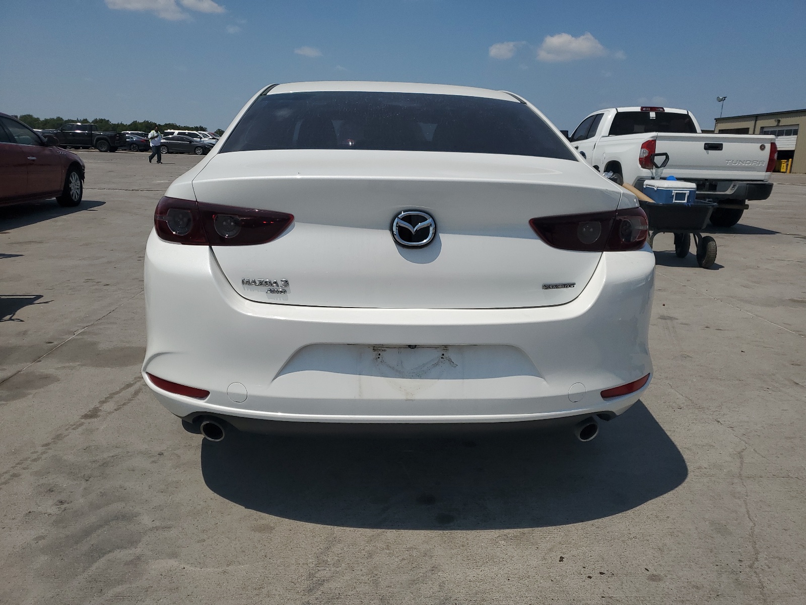 JM1BPBAMXK1124145 2019 Mazda 3 Select