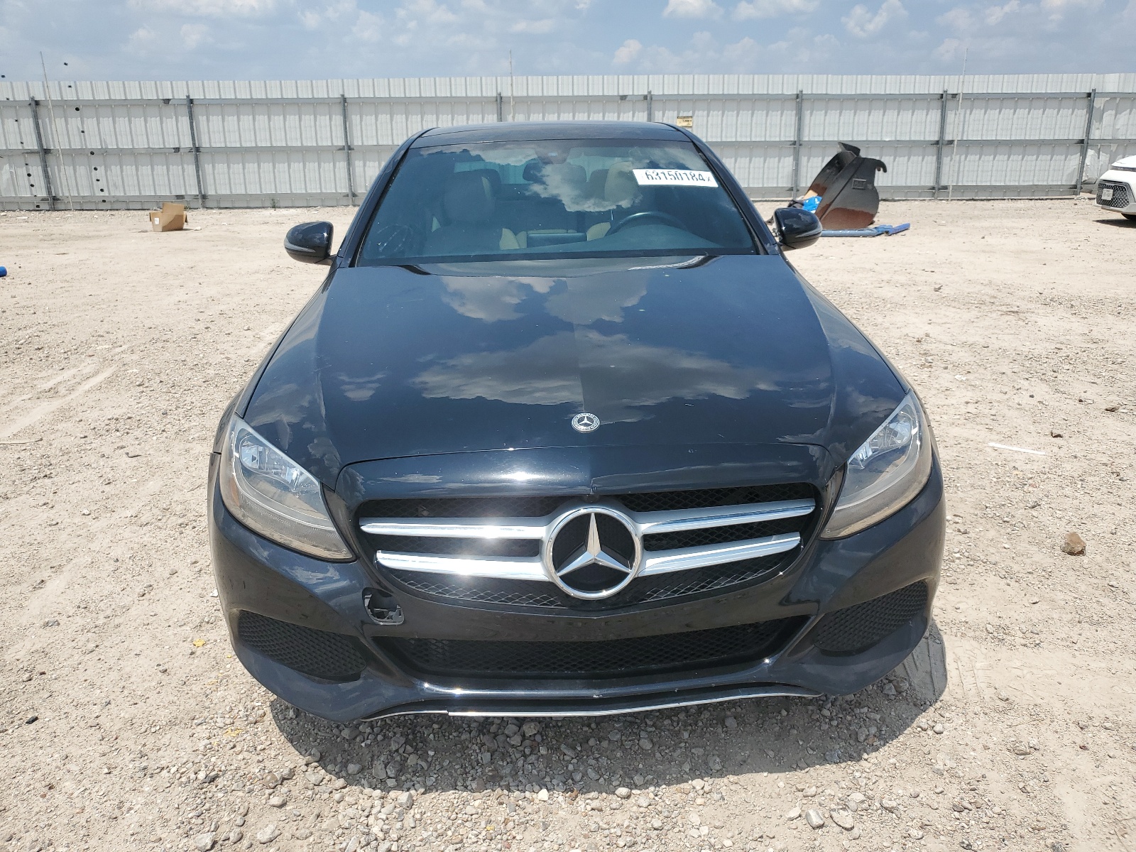 2018 Mercedes-Benz C 300 vin: 55SWF4JB1JU243981