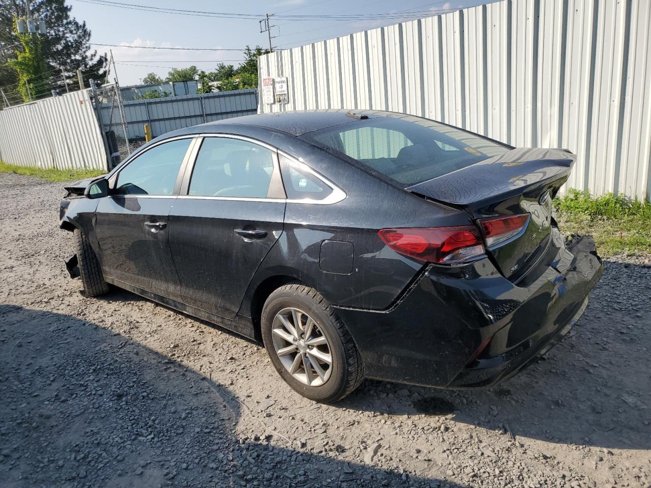 5NPE24AF9JH601342 2018 HYUNDAI SONATA - Image 2