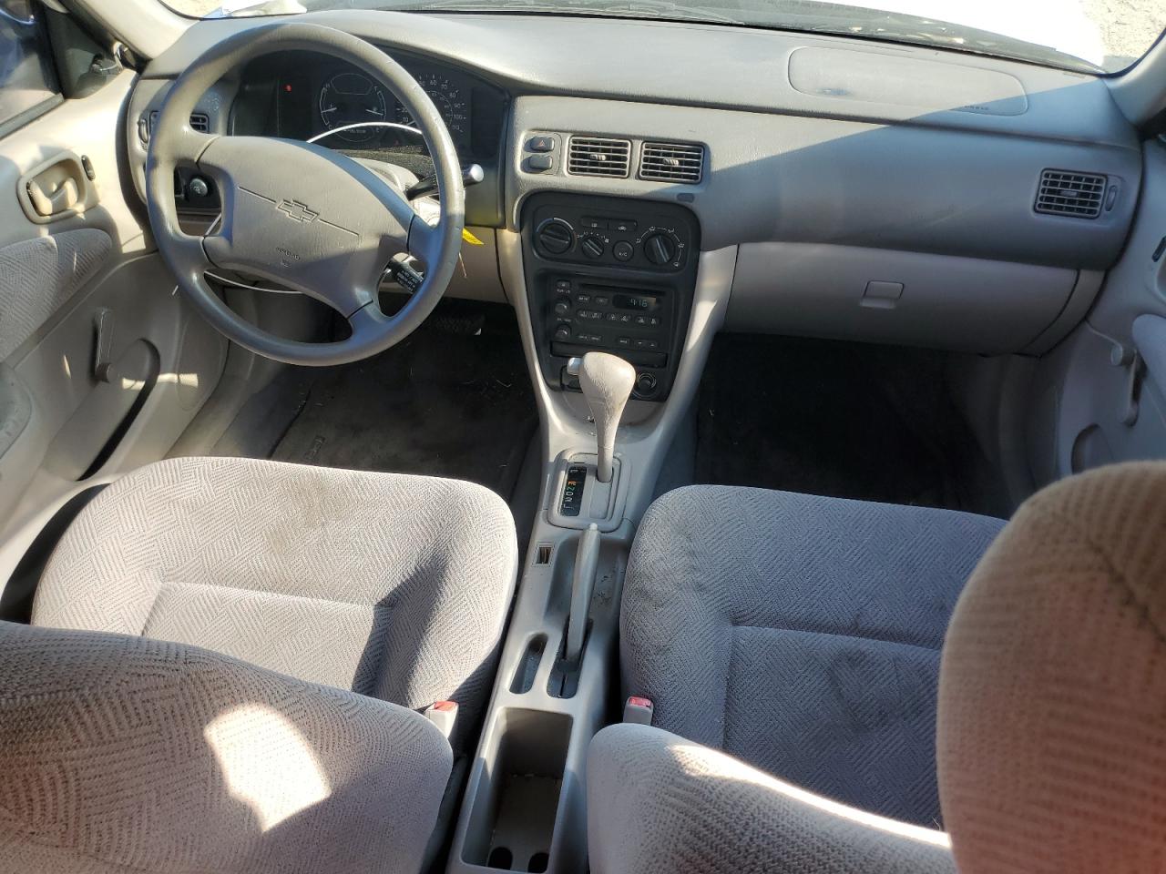 2002 Chevrolet Geo Prizm Base VIN: 1Y1SK52882Z415385 Lot: 67874624