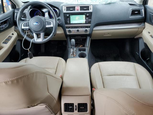  SUBARU OUTBACK 2017 White