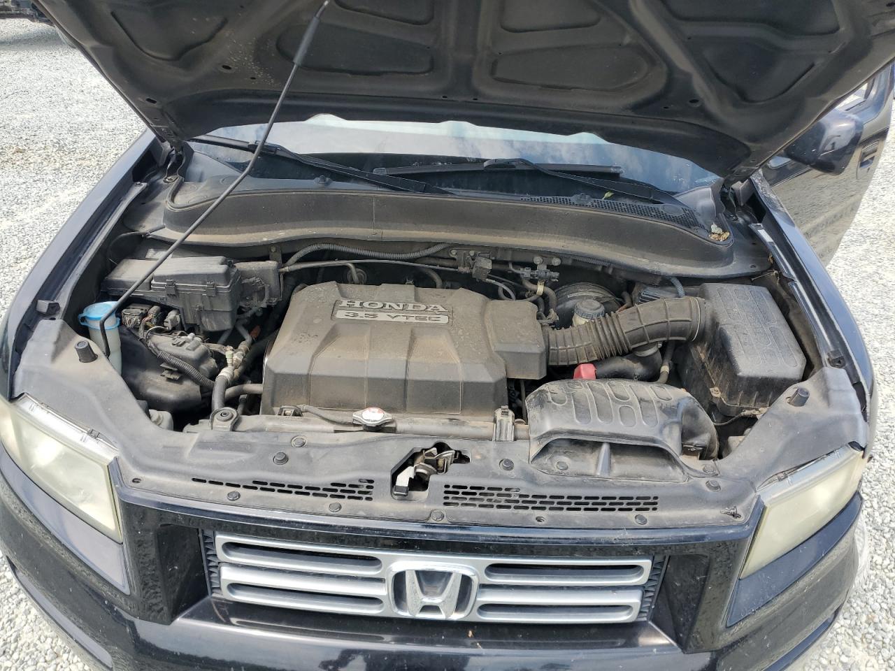 2008 Honda Ridgeline - Image 12