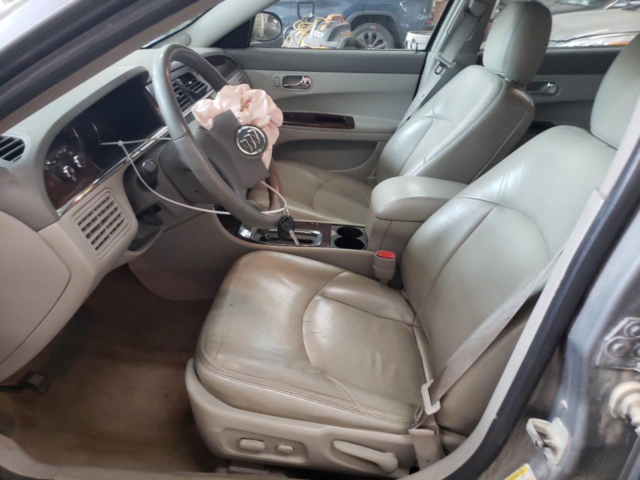 2008 Buick Lacrosse Cxl VIN: 2G4WD582381132733 Lot: 66578144