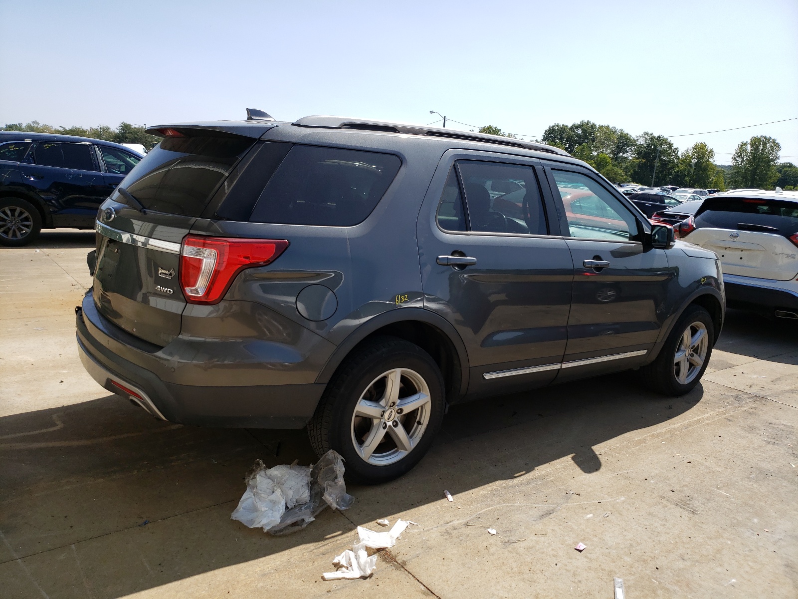 1FM5K8D82HGB05409 2017 Ford Explorer Xlt