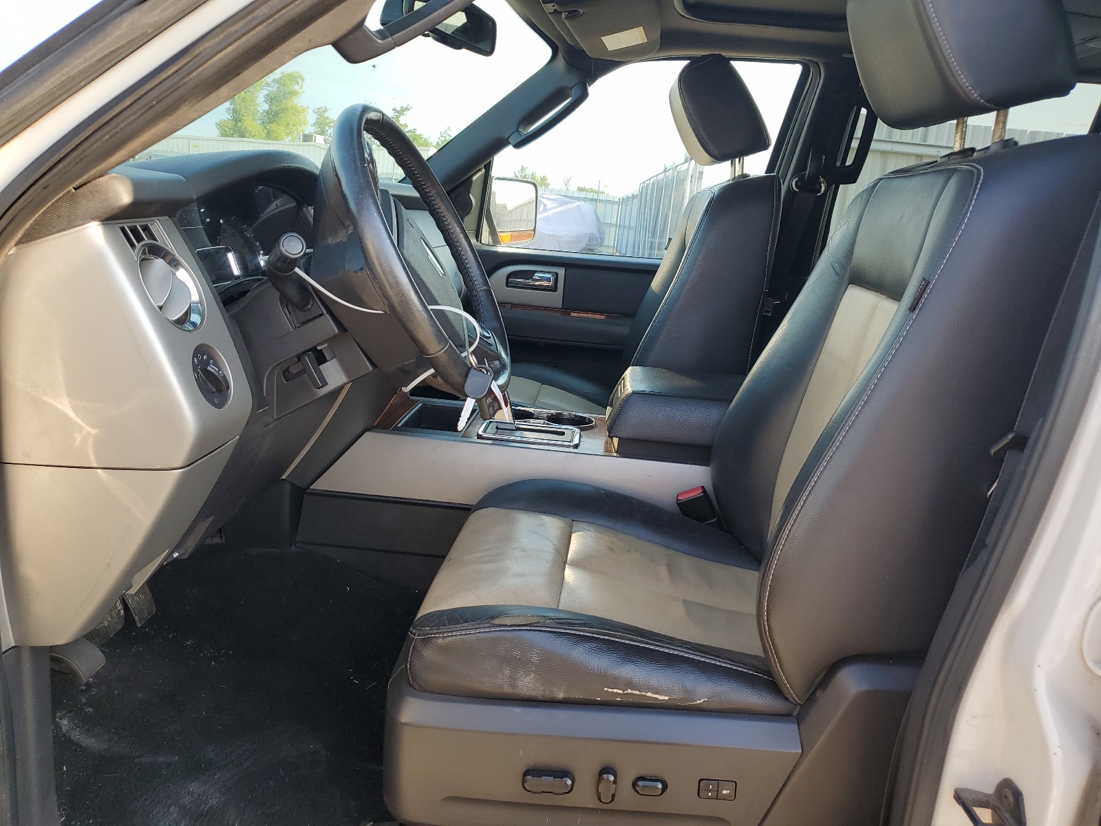1FMFU18508LA35406 2008 Ford Expedition Eddie Bauer
