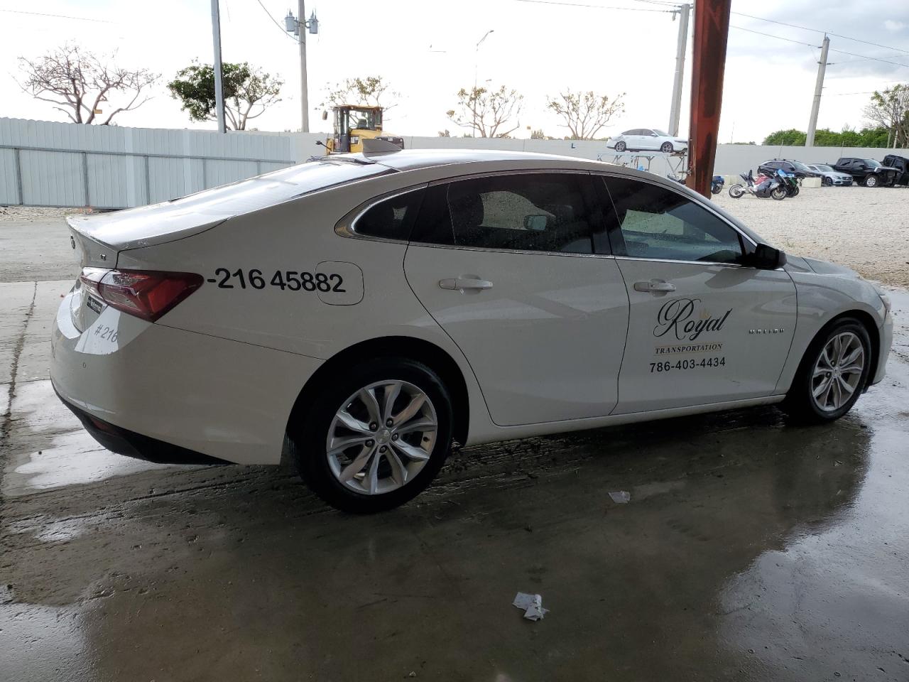 2021 Chevrolet Malibu - Image 3