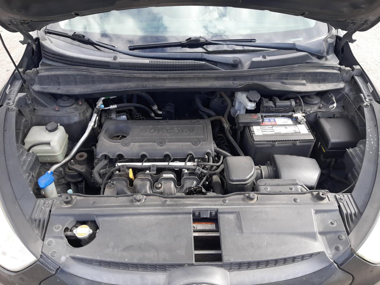2012 Hyundai Tucson - Image 11
