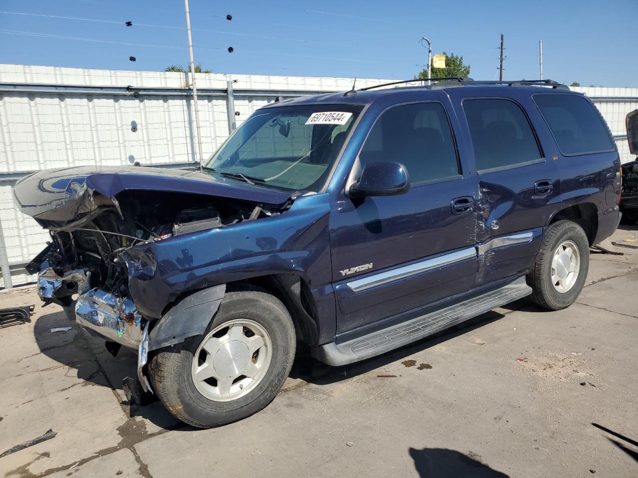 2004 GMC Yukon VIN: 1GKEK13Z64R240899 Lot: 69710544