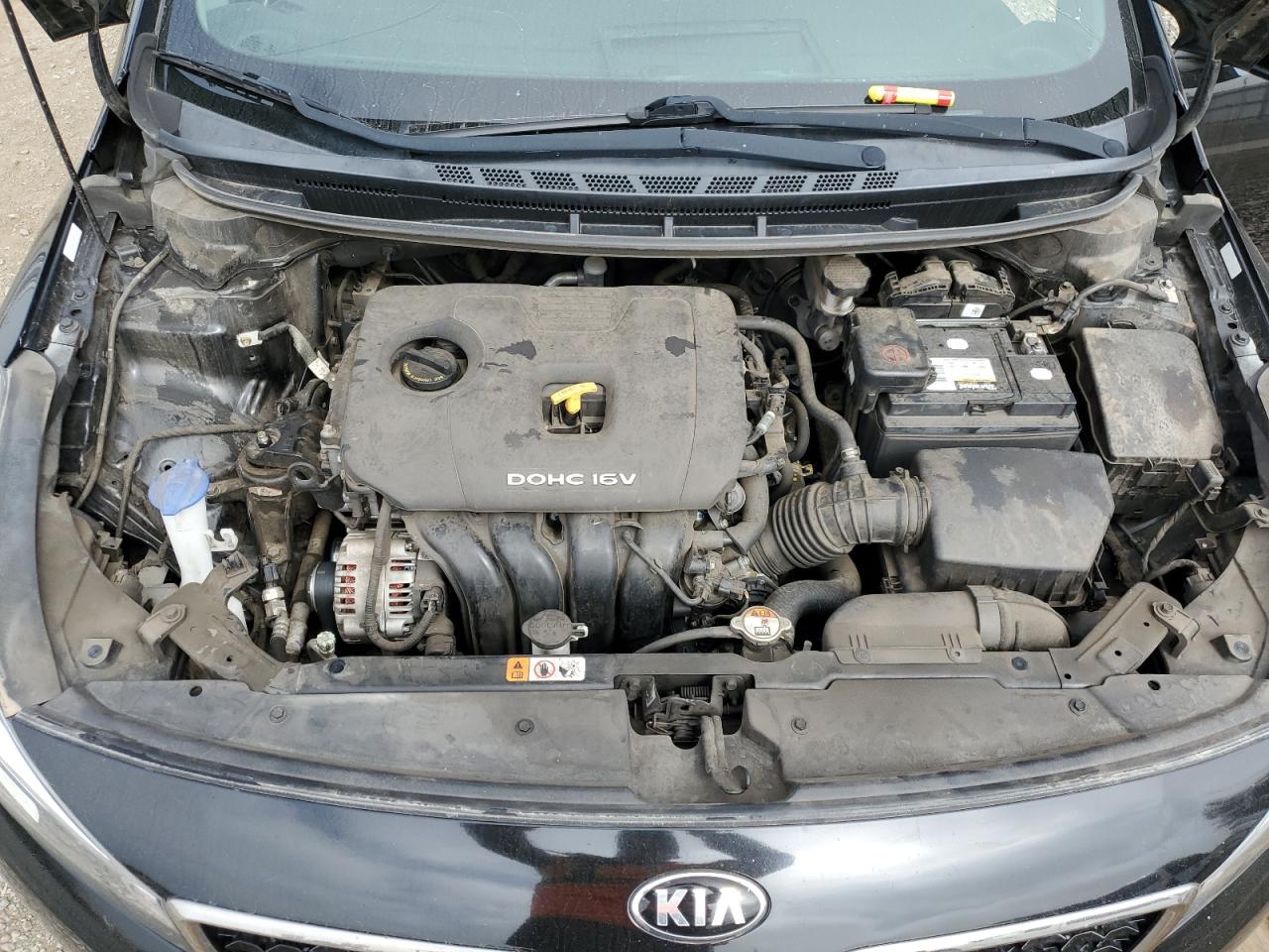 3KPFL4A7XHE084142 2017 Kia Forte Lx