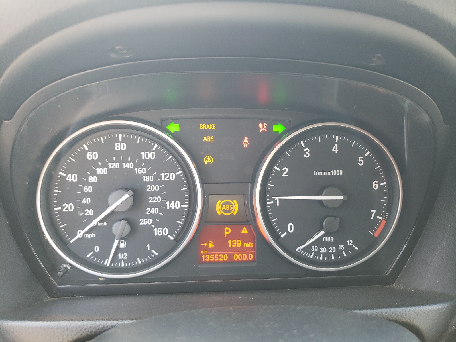 WBAPH53559A434320 2009 BMW 328 I Sulev