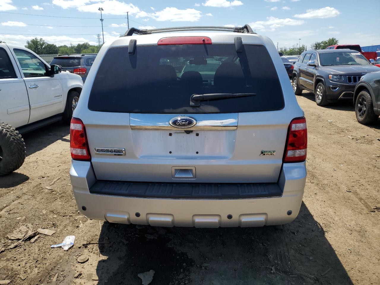 2010 Ford Escape Limited VIN: 1FMCU0EG5AKA71395 Lot: 66588814