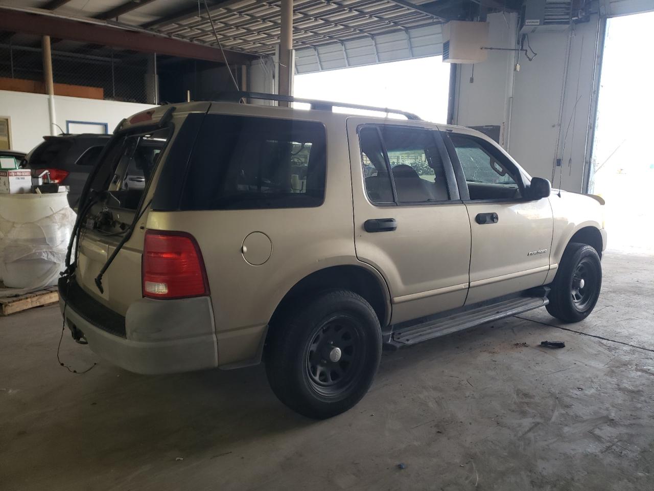 2002 Ford Explorer - Image 3