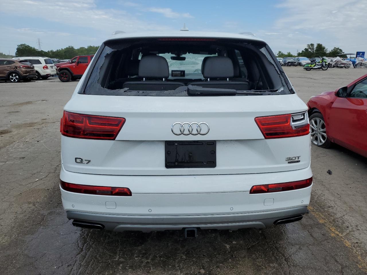 WA1VAAF73JD036718 2018 Audi Q7 Prestige