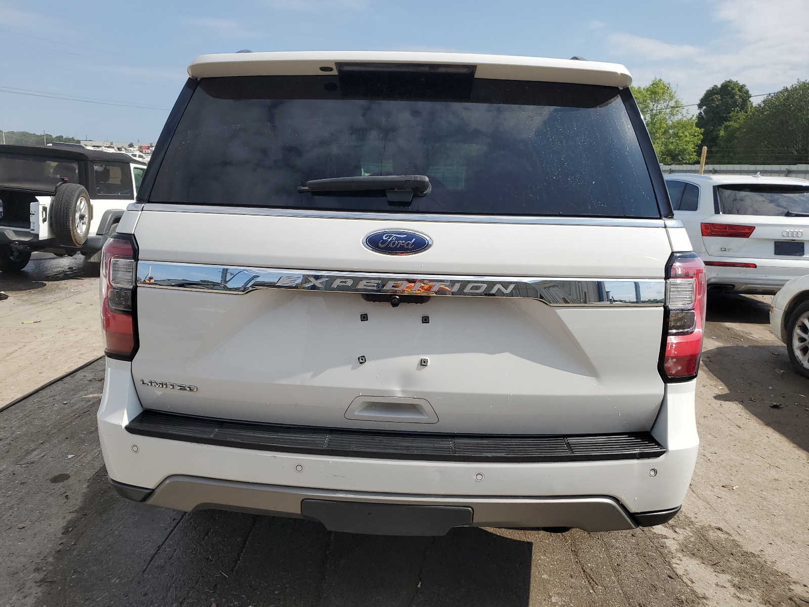 1FMJU1KT4JEA11072 2018 Ford Expedition Limited