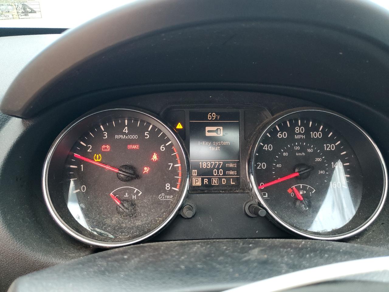 2011 Nissan Rogue S VIN: JN8AS5MV0BW686627 Lot: 63882254